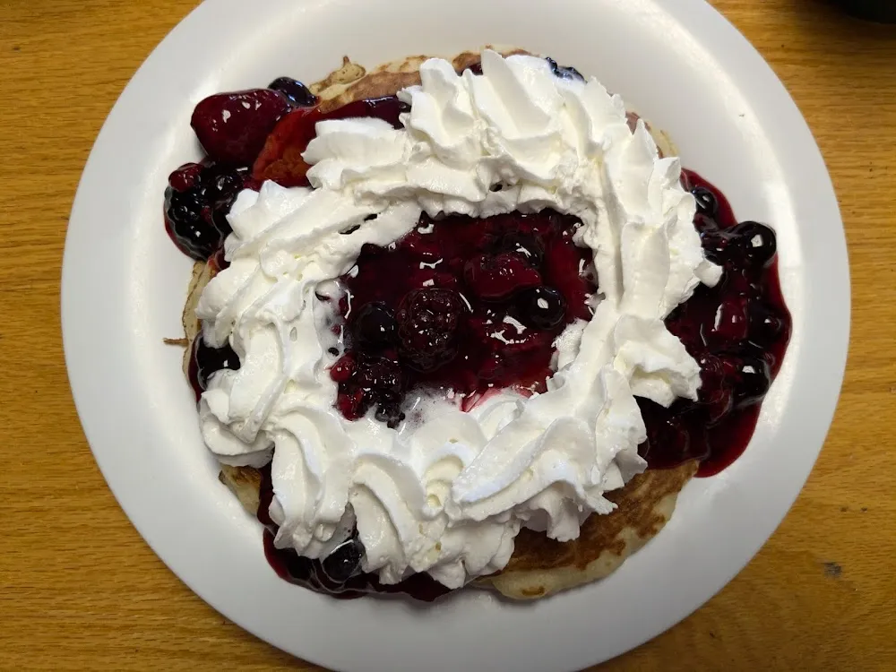 Pancakes with Mixed Berries